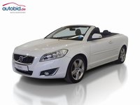 Вид спереди слева