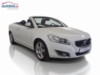 Вид спереди справа