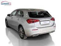 Вид сзади слева