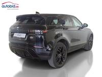 Skats no labās puses aizmugurē