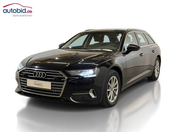 Skats no kreisās puses priekšā