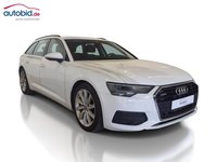 Skats no labās puses priekšā