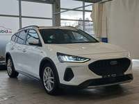 Вид спереди справа