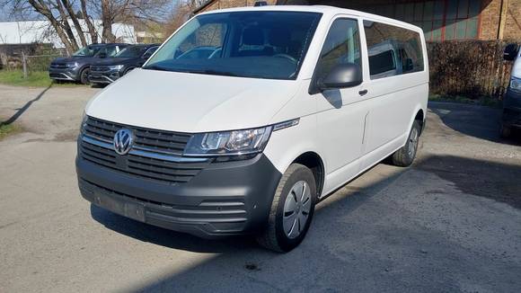 Vue de l’avant gauche