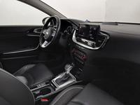 Вид на салон