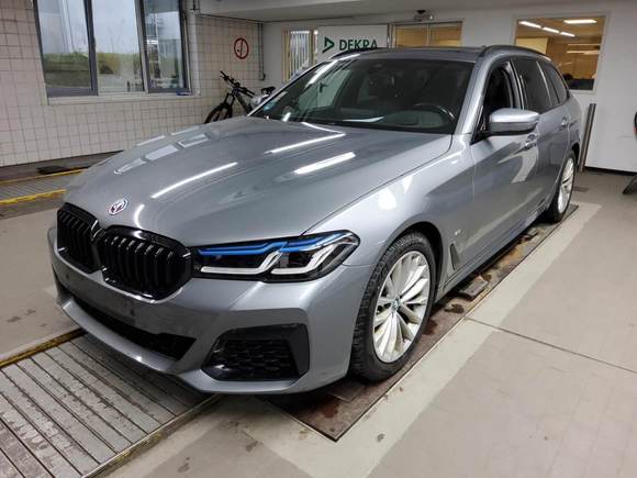 Náhled zpředu zleva