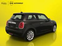 Aanzicht achter rechts