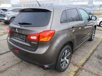 Vue de l’arrière droit