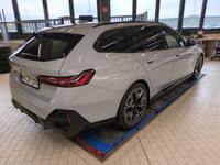 Aanzicht achter rechts