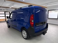 Вид сзади слева