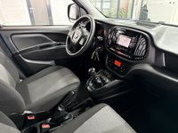 Вид на салон