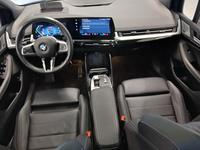 Вид на салон