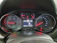 Pogled na kombinovani instrument