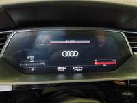 Вид на приборную панель