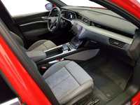 Вид на салон