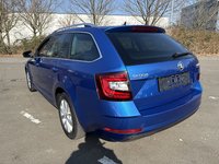 Aanzicht achter links