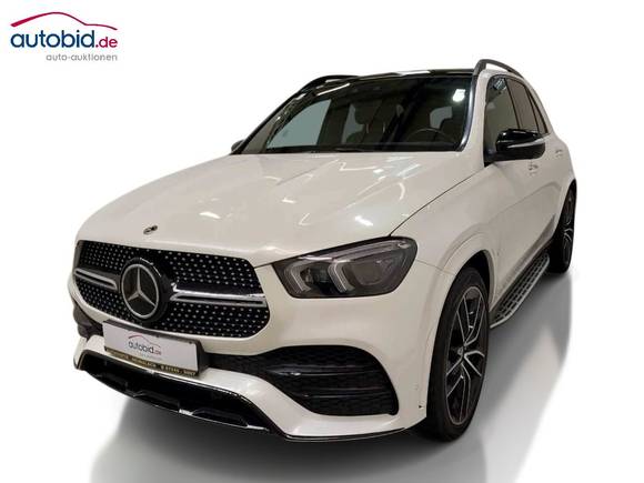 Вид спереди слева