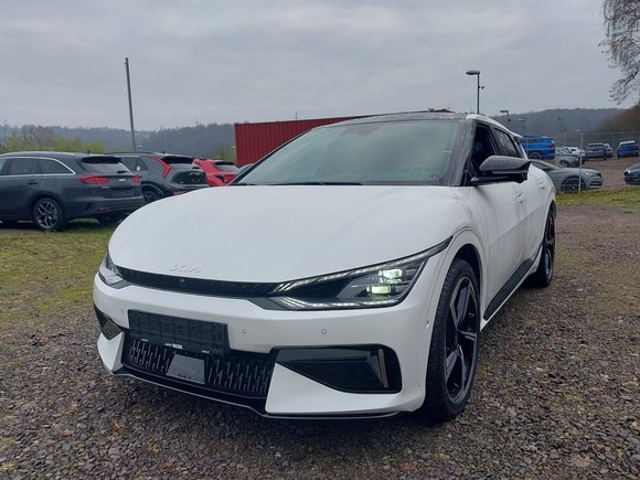 Изглед отпред отляво