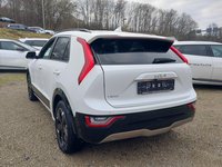 Вид сзади слева