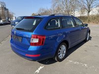 Aanzicht achter rechts