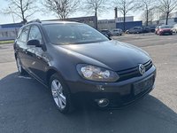 Вид спереди справа