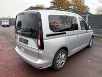 Aanzicht achter rechts