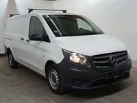 Náhled zpředu zprava