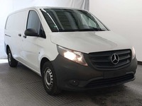 Náhled zpředu zprava