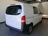 Aanzicht achter rechts