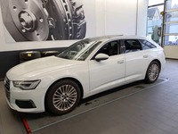 Вид спереди слева