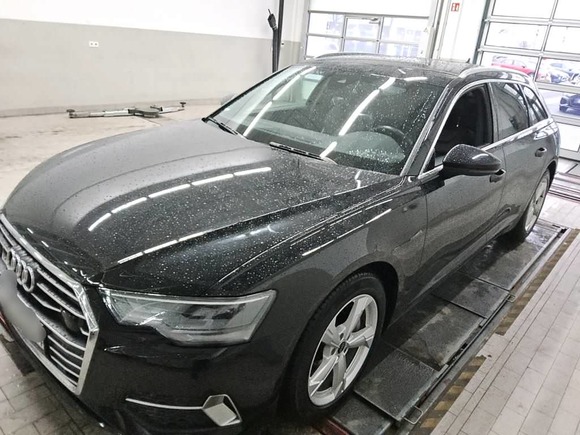 Вид спереди слева