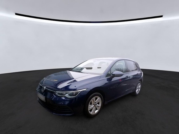 Вид спереди слева