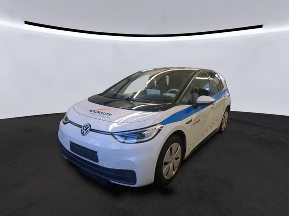 Вид спереди слева