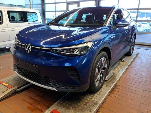 Вид спереди слева