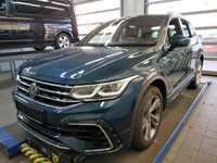 Вид спереди слева