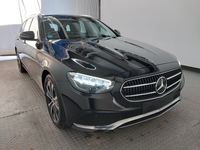 Widok z przodu po stronie prawej