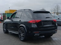 Изглед отзад отляво