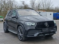 Изглед отпред отдясно