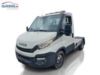 Pogled sprijeda lijevo