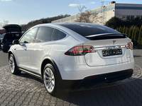 Aanzicht achter links