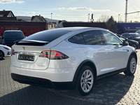 Aanzicht achter rechts