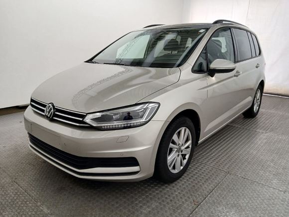 Widok z przodu po stronie lewej