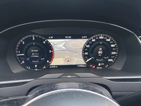 Pogled na kombinirani instrument