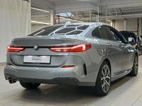 Aanzicht achter rechts