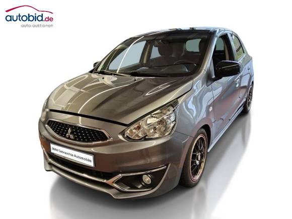 Pogled od napred levo