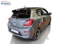 Pogled od pozadi desno