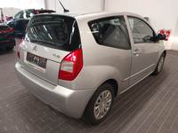 Widok z tyłu po stronie prawej