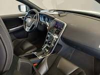 Вид на салон