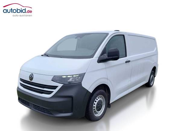 Skats no kreisās puses priekšā