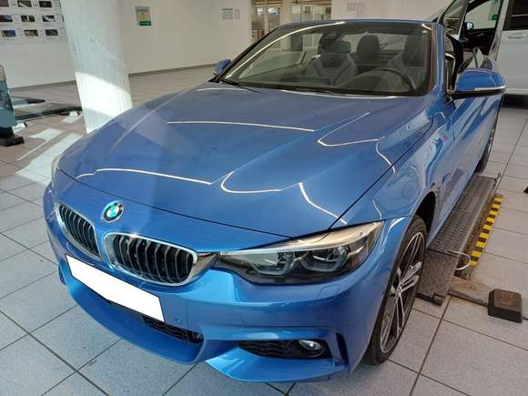 Pogled od napred levo